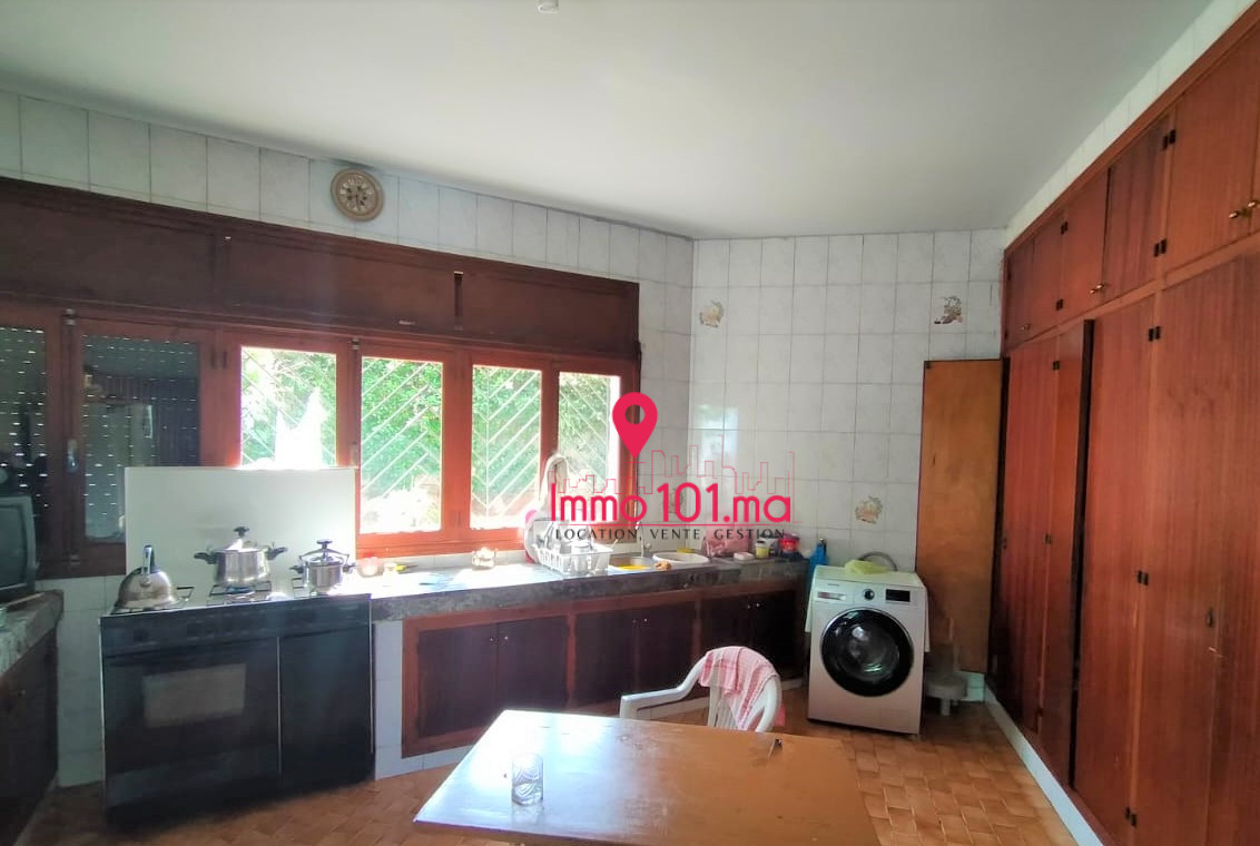 Villa à vendre à Hay Riad SIV1117